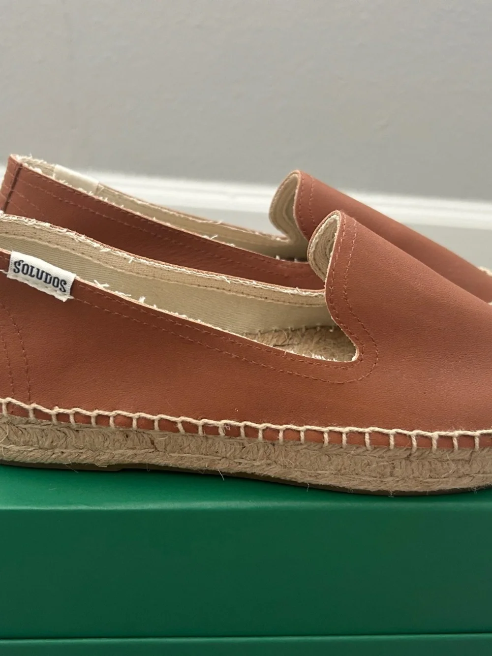 Soludos tan espadrilles